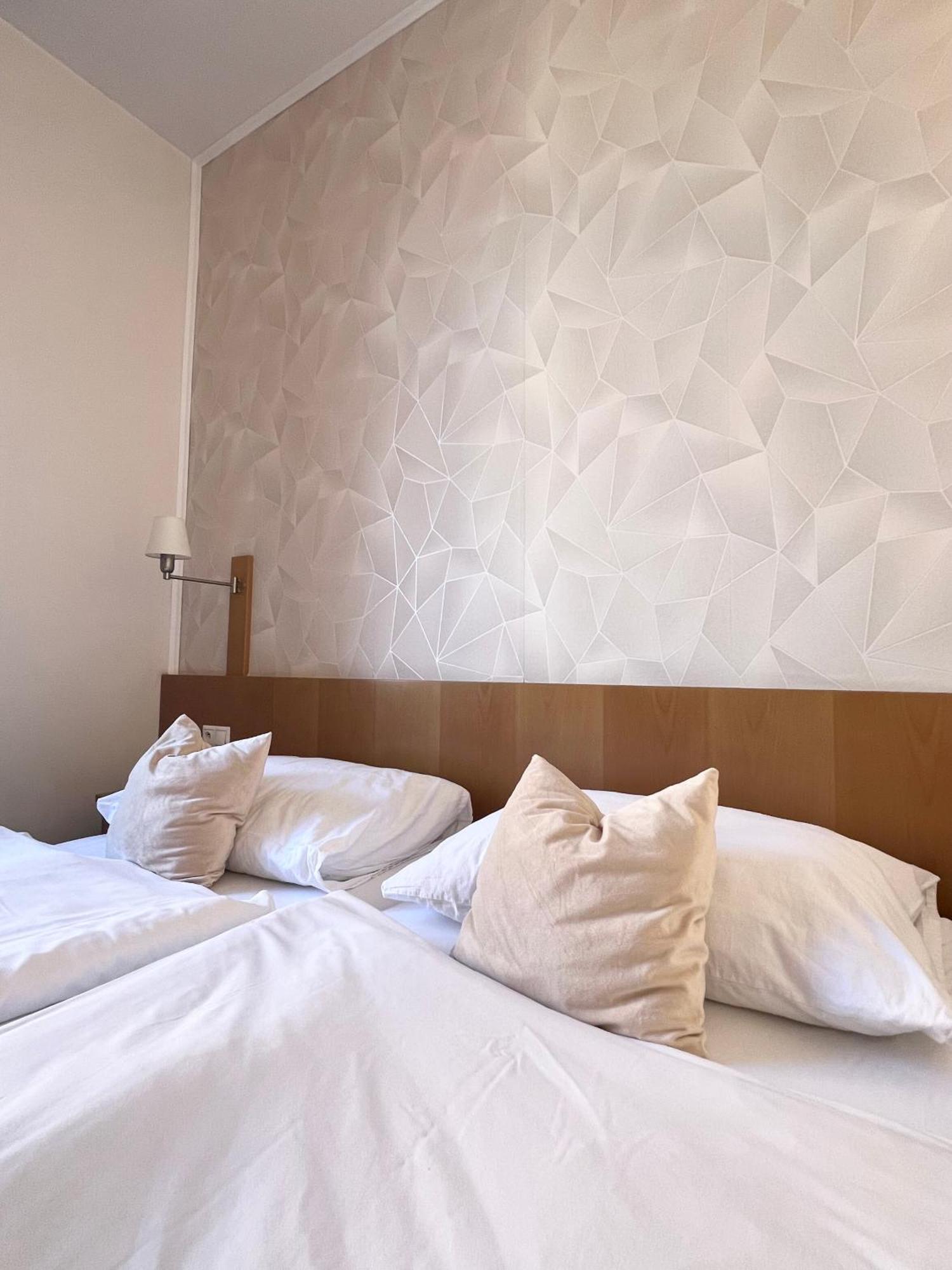 Hotel Apollon Litomerice Exterior foto